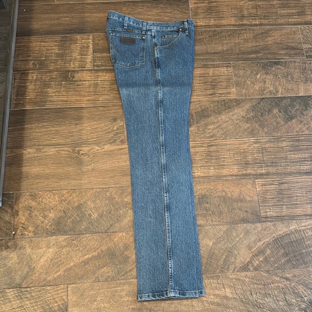 Wrangler Blue Bootcut Jeans for Men